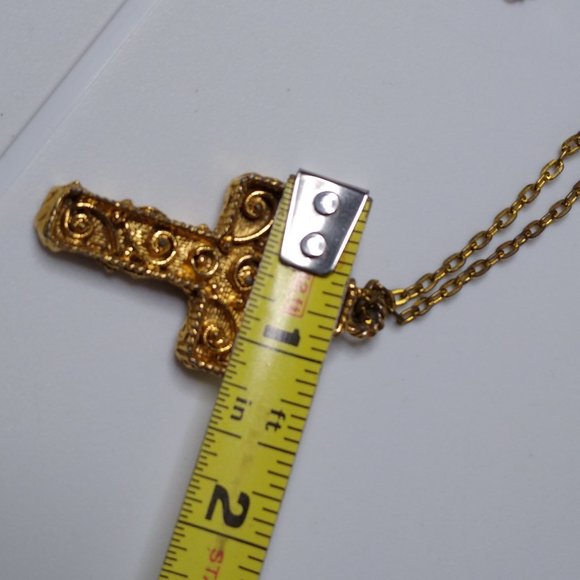 Vintage Metal Decorative Cross Necklace 23 Inches - Picture 14 of 14